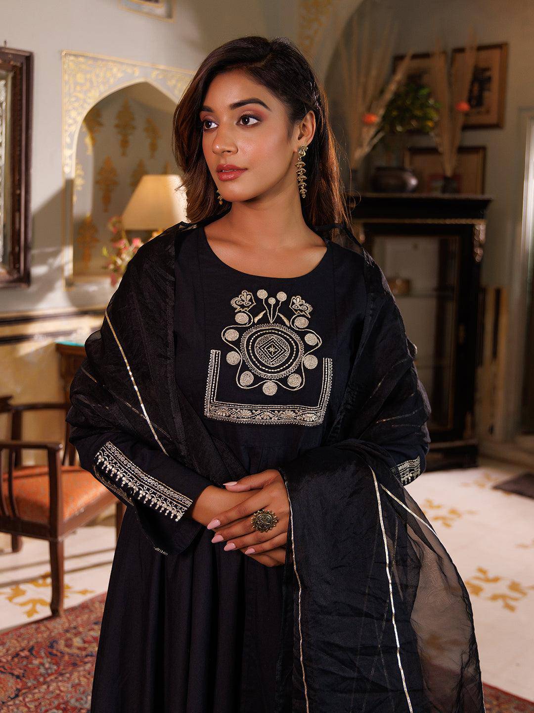 Black Kurta Set - qivii