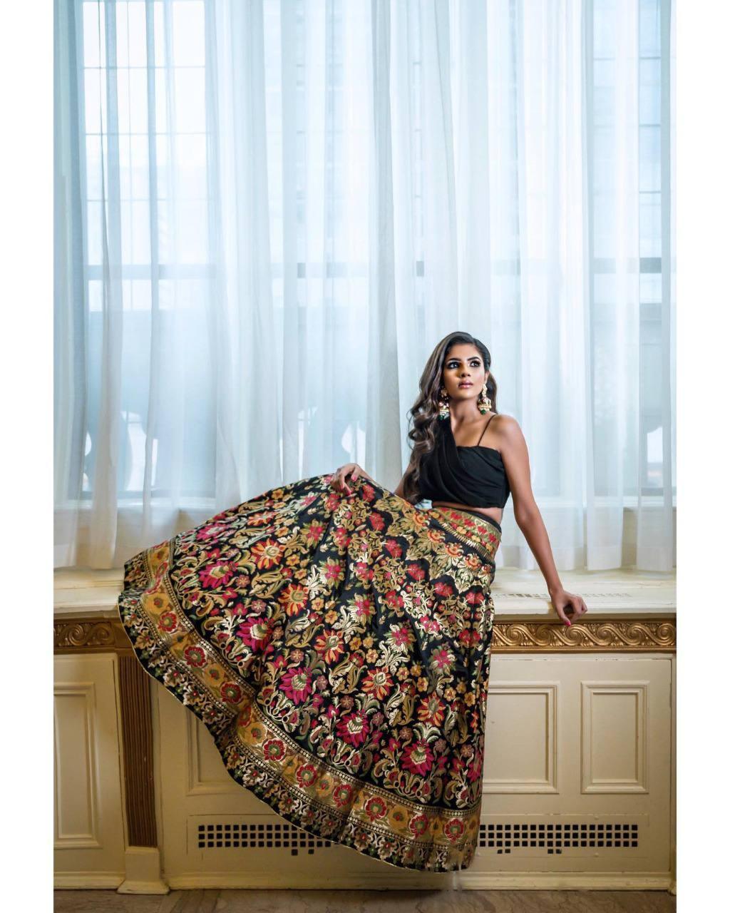 Black Party Wear Banarasi Weaving Designer Party Wear Lehenga (Fully Stitched) - Inspired