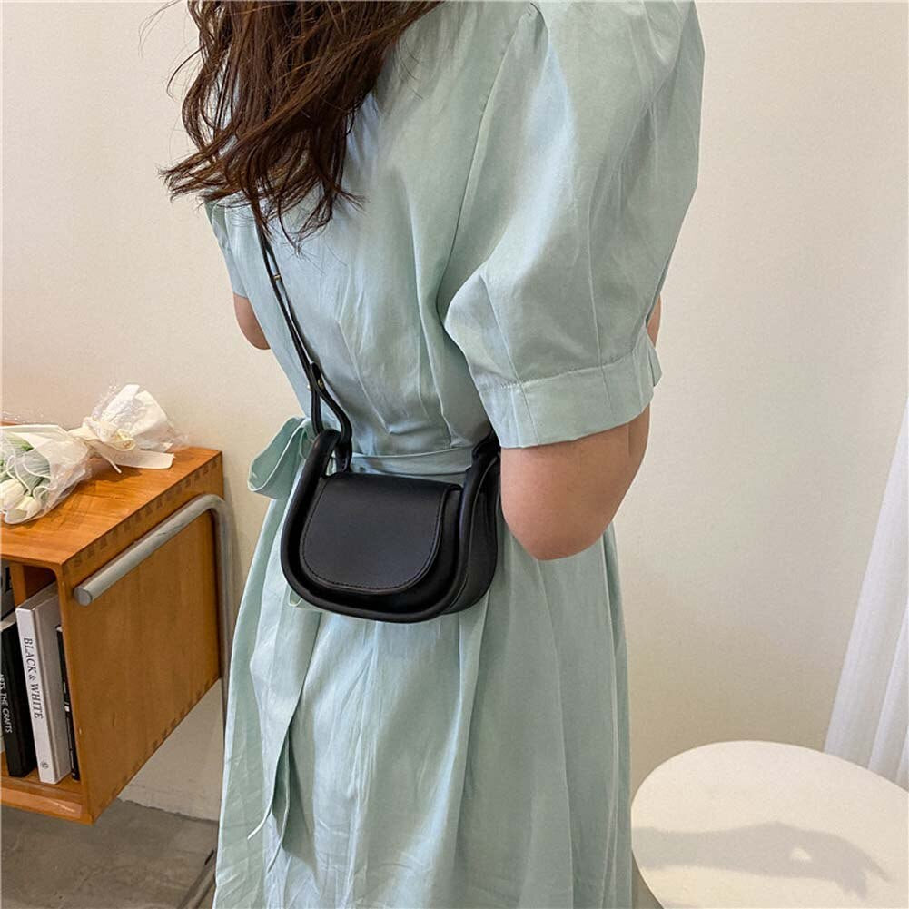 Mila | Mini Crossbody Bag  - By Qivii