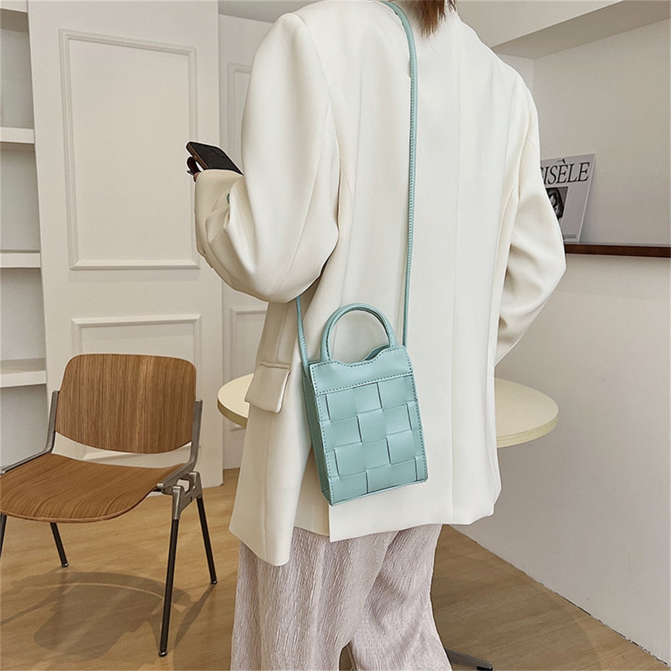 Chalise | Phone Bag  - By Qivii