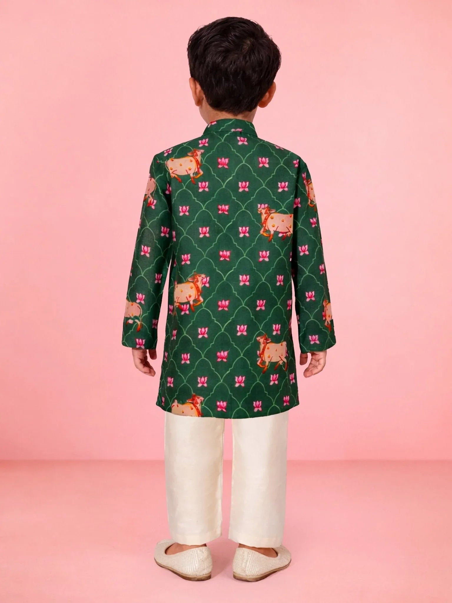 Boys Green Pichwai Cow Print Cotton Kurta Pyjama Set for Wedding & Festive Wear