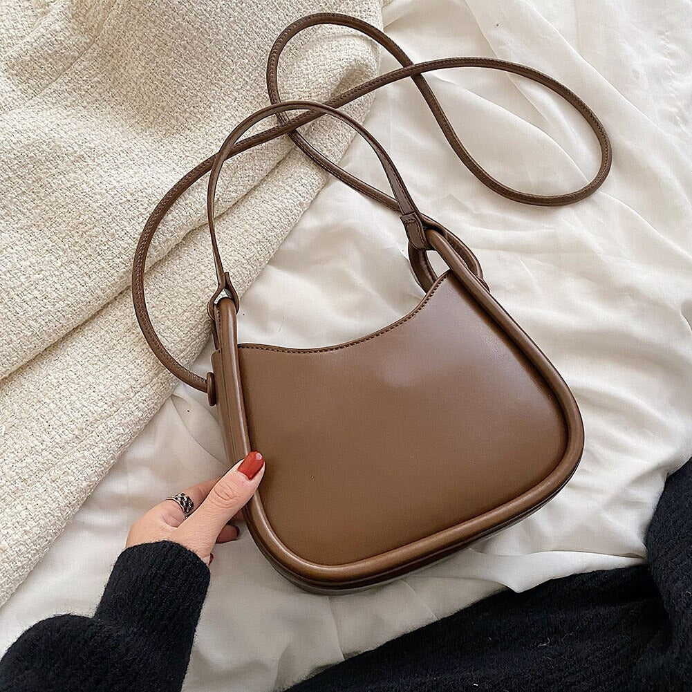 Avel | Crossbody Bag  - By Qivii