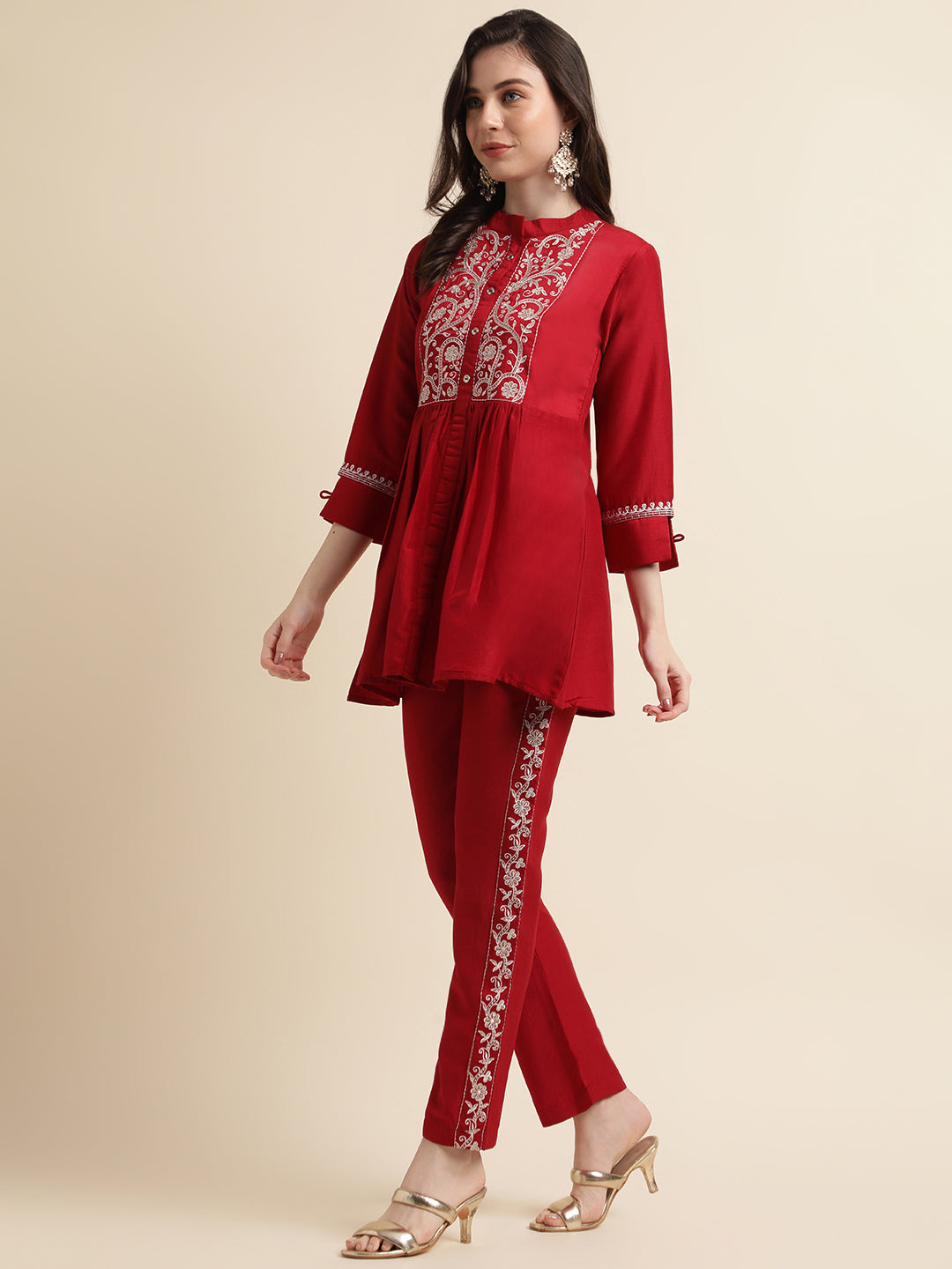 RED CHINON WESTERN WEAR SHORT TOP - BY QIVII