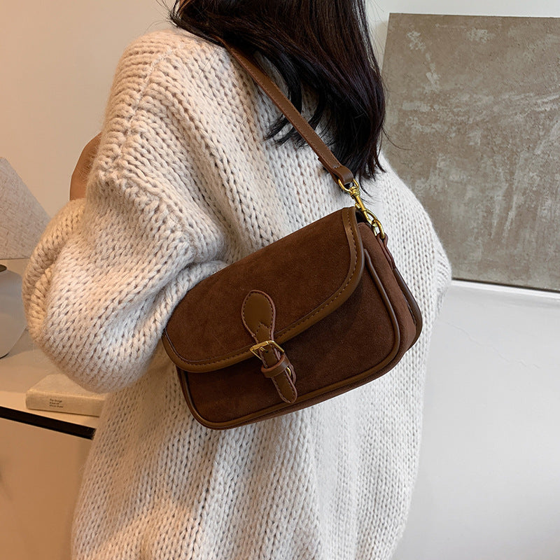 Women's Saddle Luxe Sling Bag - Matte Vintage Crossbody with Signature Buckle & Adjustable Wear