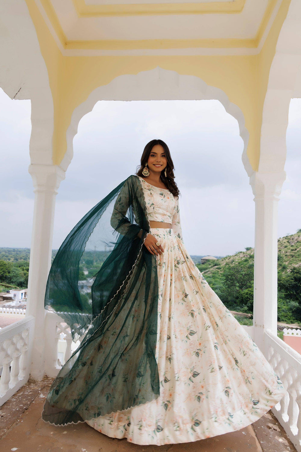 Champagne Lehenga Set - qivii