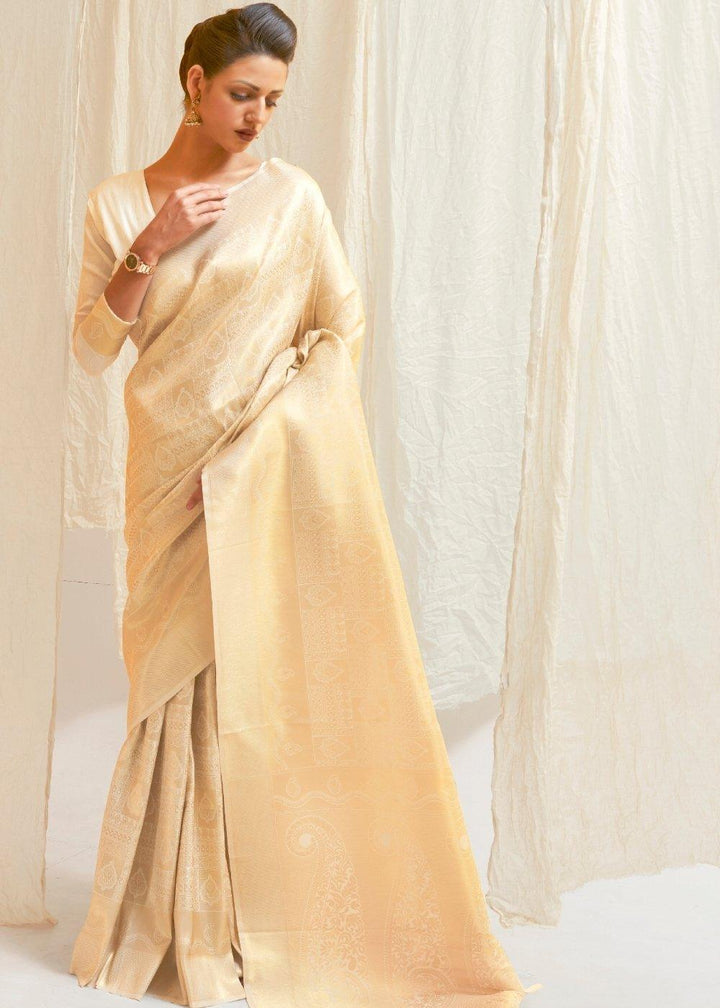 Cream White & Golden Blend Kanjivaram Silk Saree | Stitched Blouse - qivii