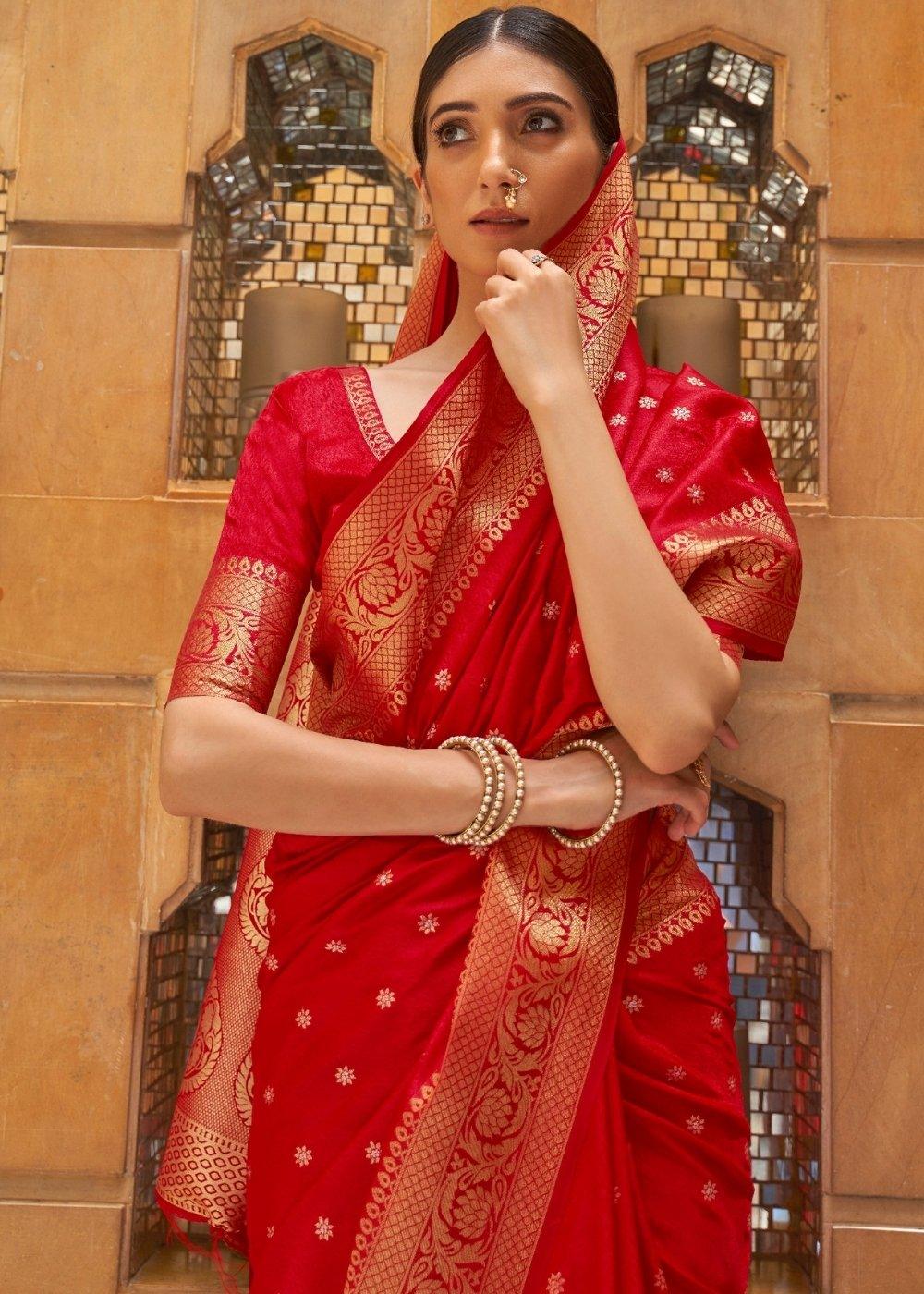 Crimson Red Woven Kanjivaram Silk Saree : Top Pick | Stitched Blouse - qivii