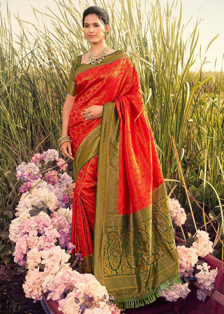 Crimson Red Woven Kanjivaram Silk Saree With Contrast Border & Pallu | Stitched Blouse - qivii