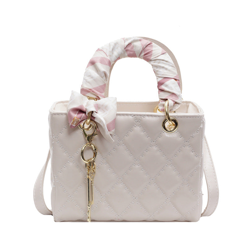 Women's Cannage-Embrace Bridal Tote - Spacious Convertible Bag in Passion Red | Vintage-Inspired Texture