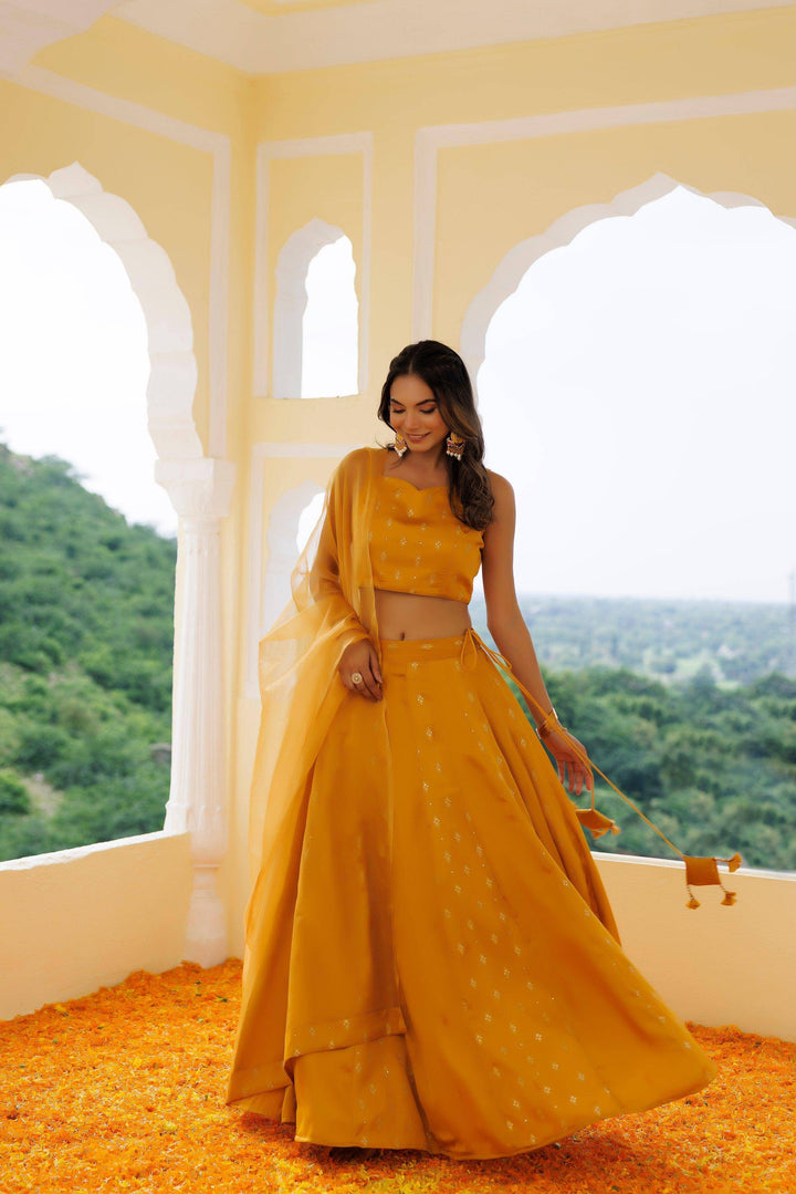 Daisy Yellow Lehenga Set - qivii