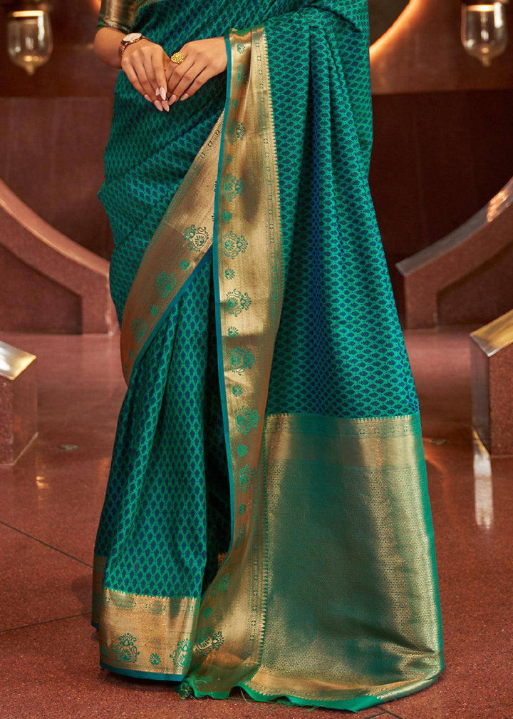 Dark Cyan Green Handloom Woven Banarasi Silk Saree | Stitched Blouse - qivii