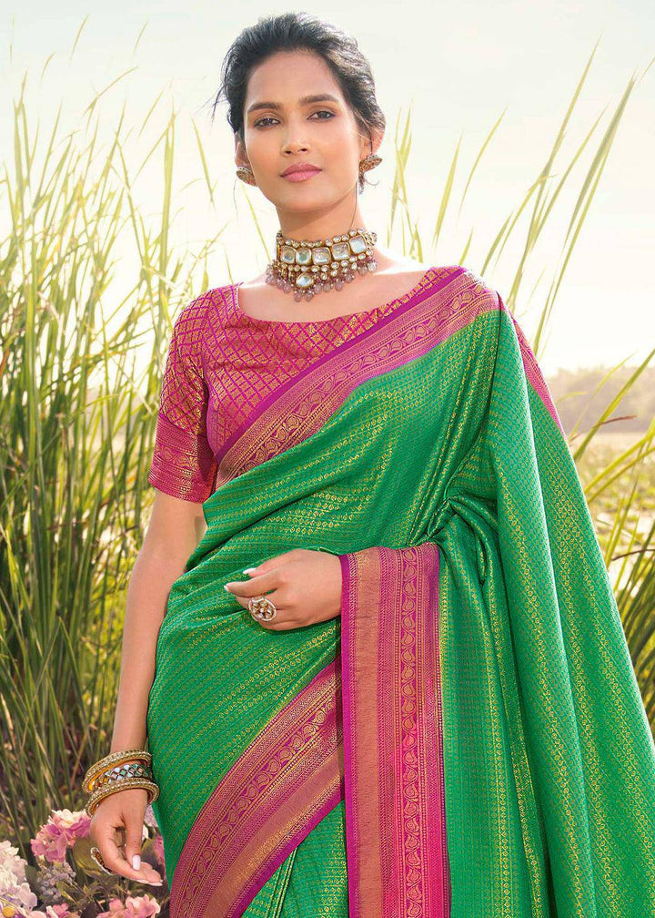 Dark Shamrock Green Woven Kanjivaram Silk Saree With Contrast Border & Pallu | Stitched Blouse - qivii