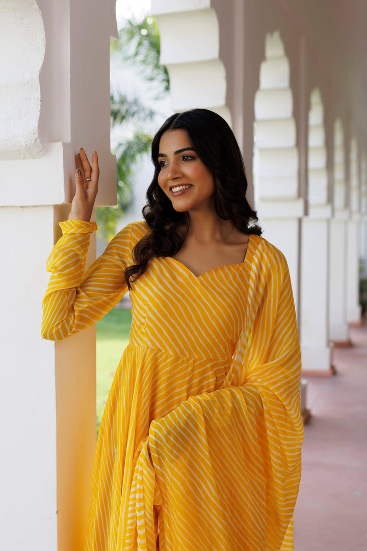 Daylily Leheriya Yellow Kurta Set - qivii