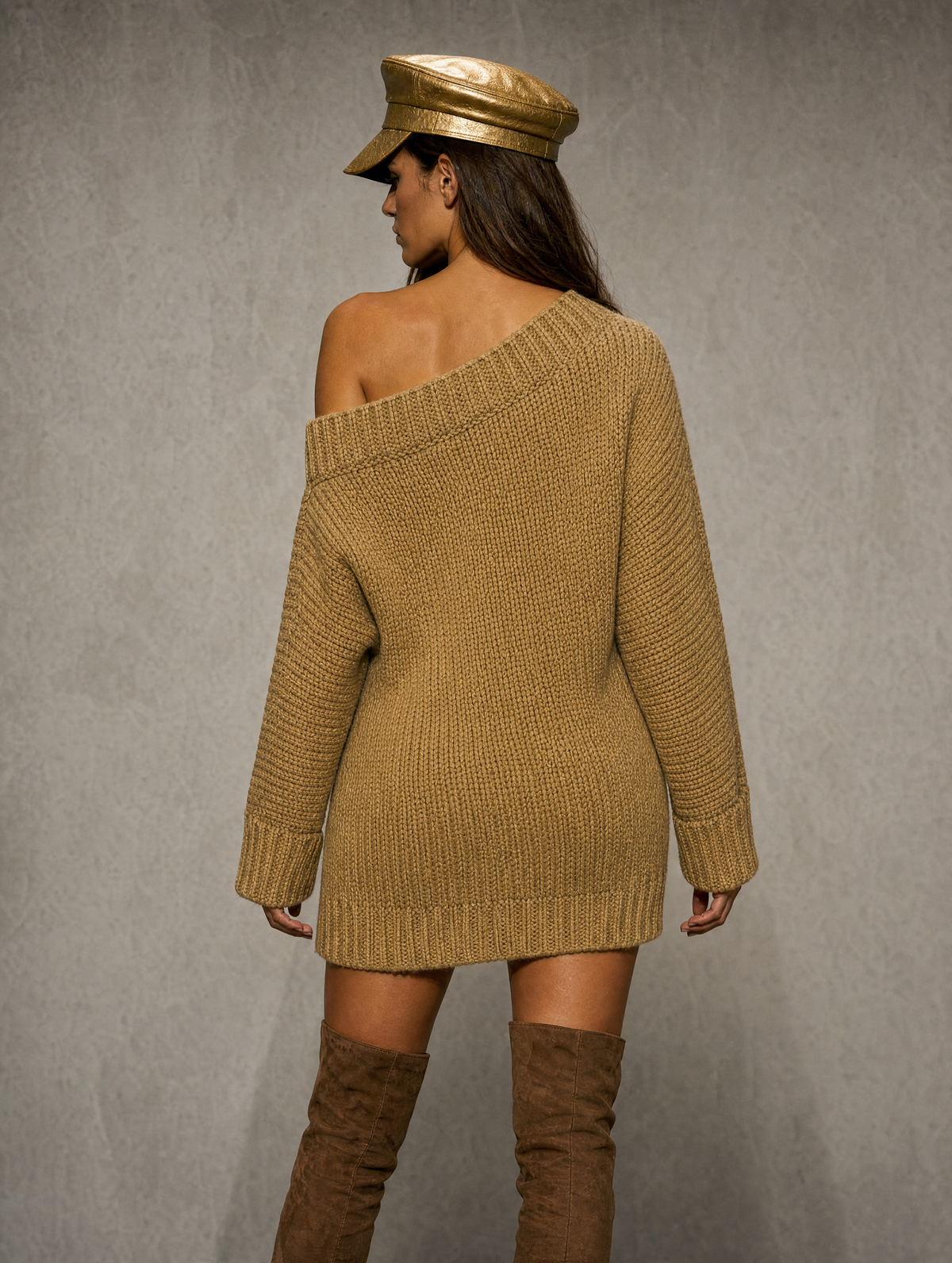 Women's Retro One-Shoulder Mini Sweater Dress With Decorative Buckle MDZ2568H2WY