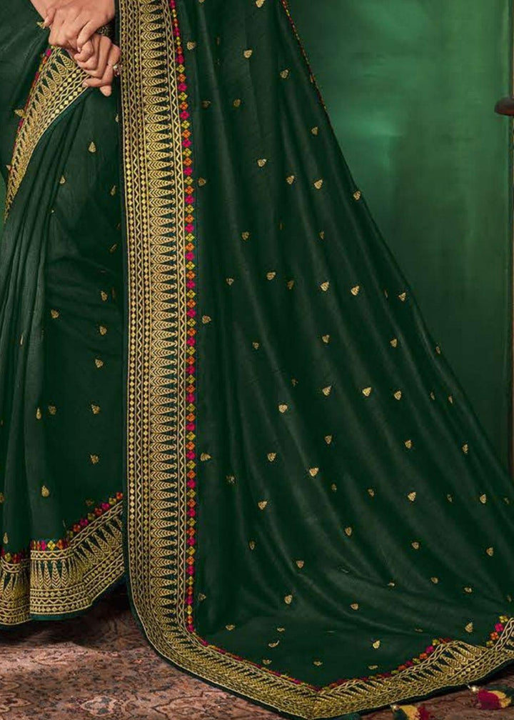 Deep Green Designer Silk Saree with Contrast Embroidered Blouse | Stitched Blouse - qivii