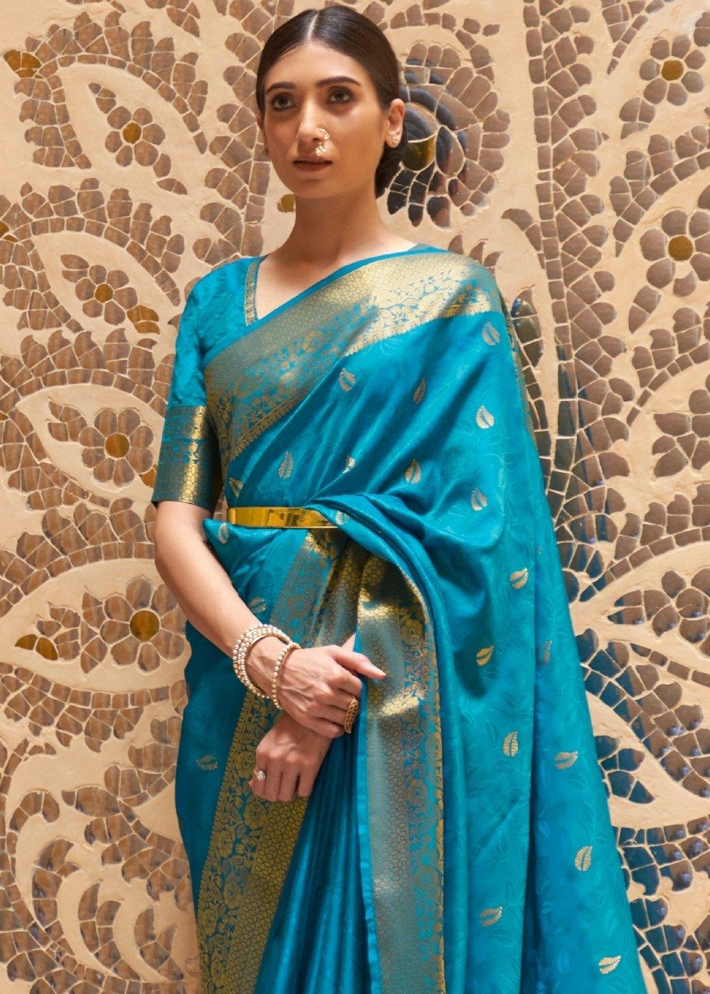 Dodger Blue Woven Kanjivaram Silk Saree : Top Pick | Stitched Blouse - qivii