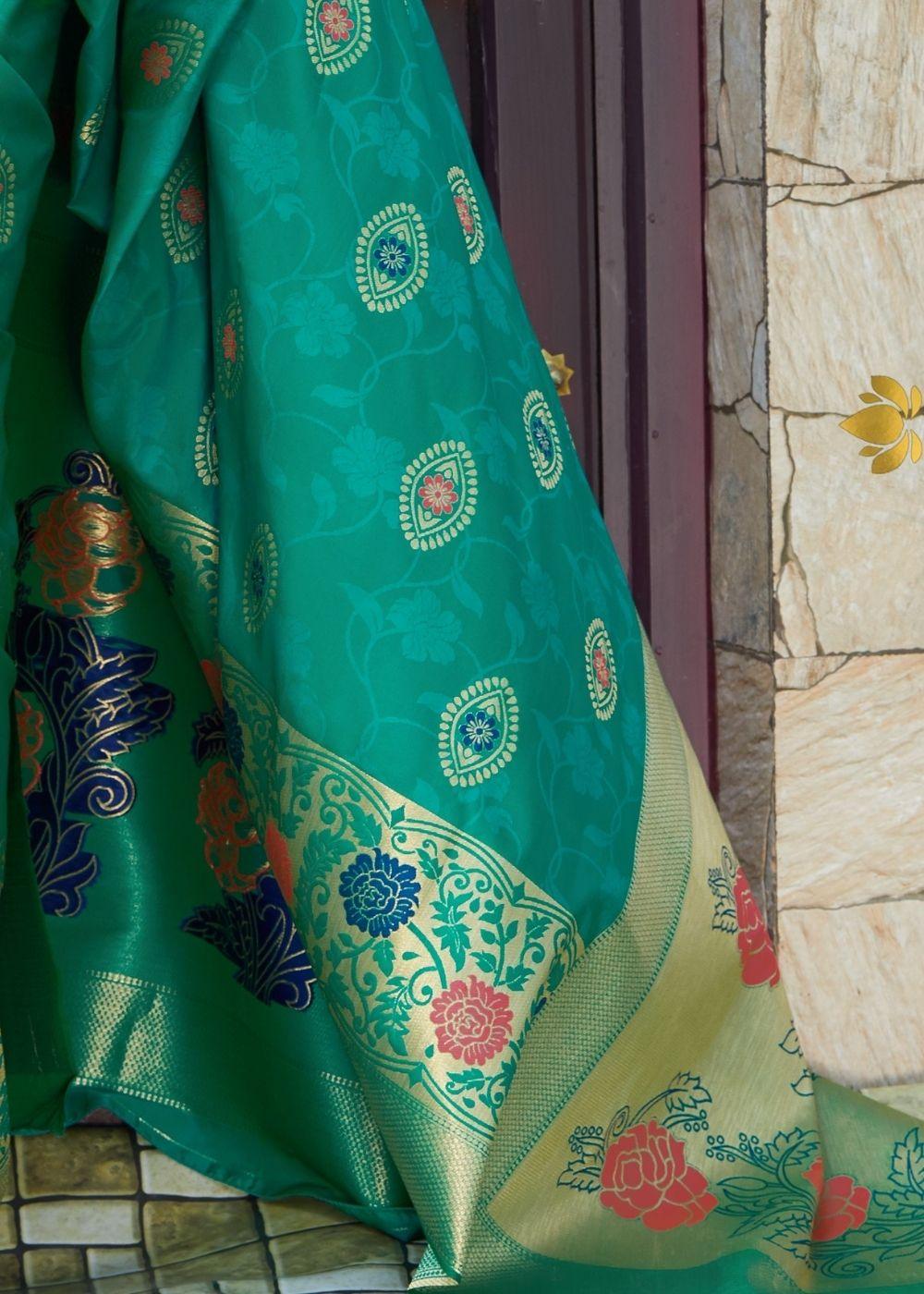 Emerald Green Silk Saree with Floral Motif Zari Border | Stitched Blouse - qivii