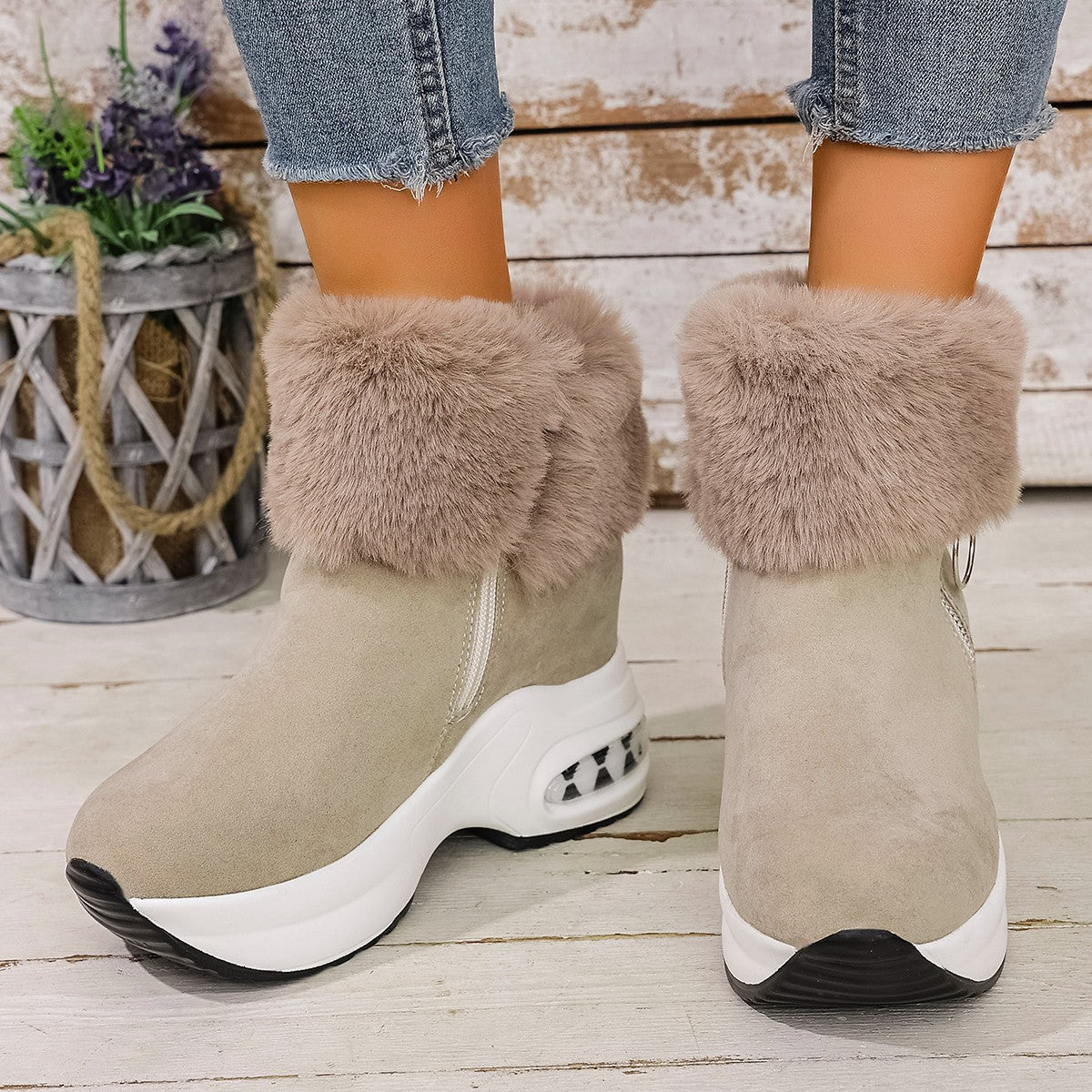 Women's Cozy-Chic Snow Boots - Plush Lined Faux Suede Platform Ankle Boots (US 4-10.5)