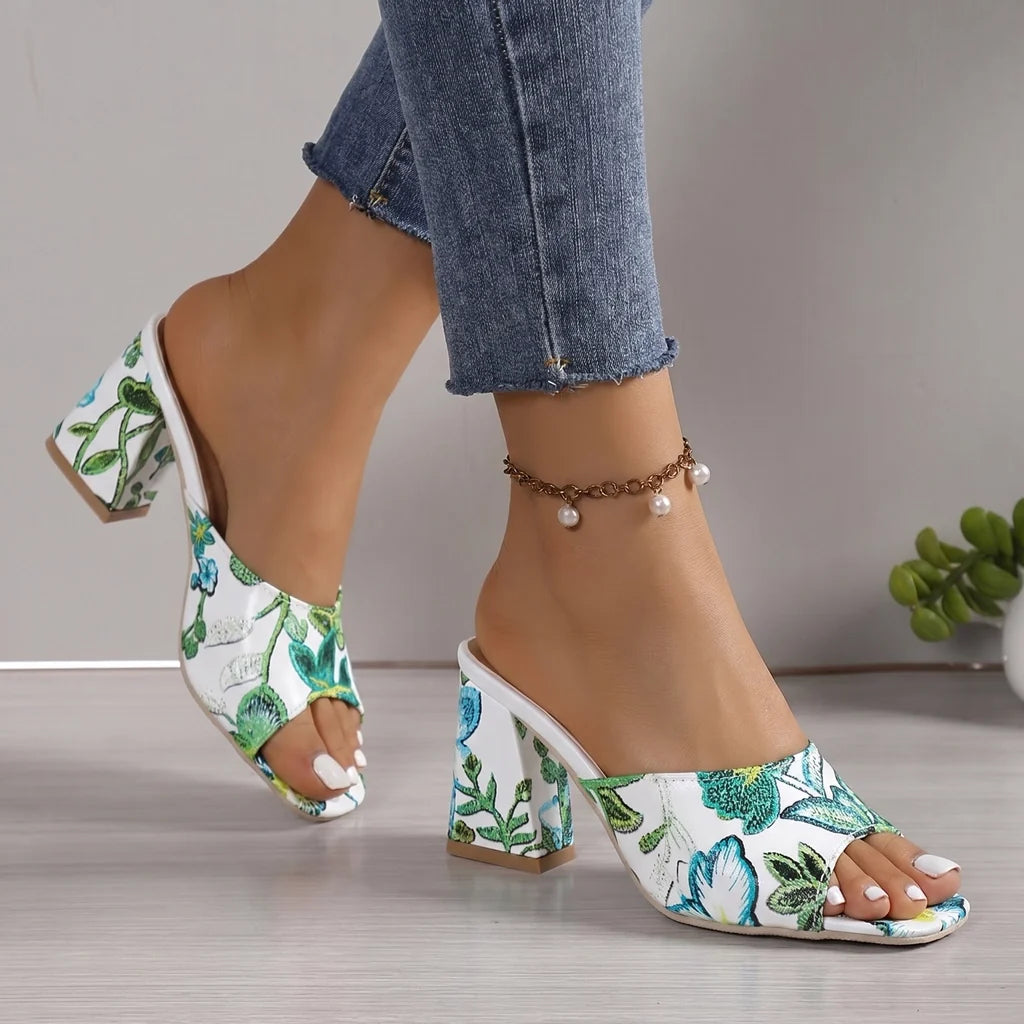 Fatima Platform Sandals