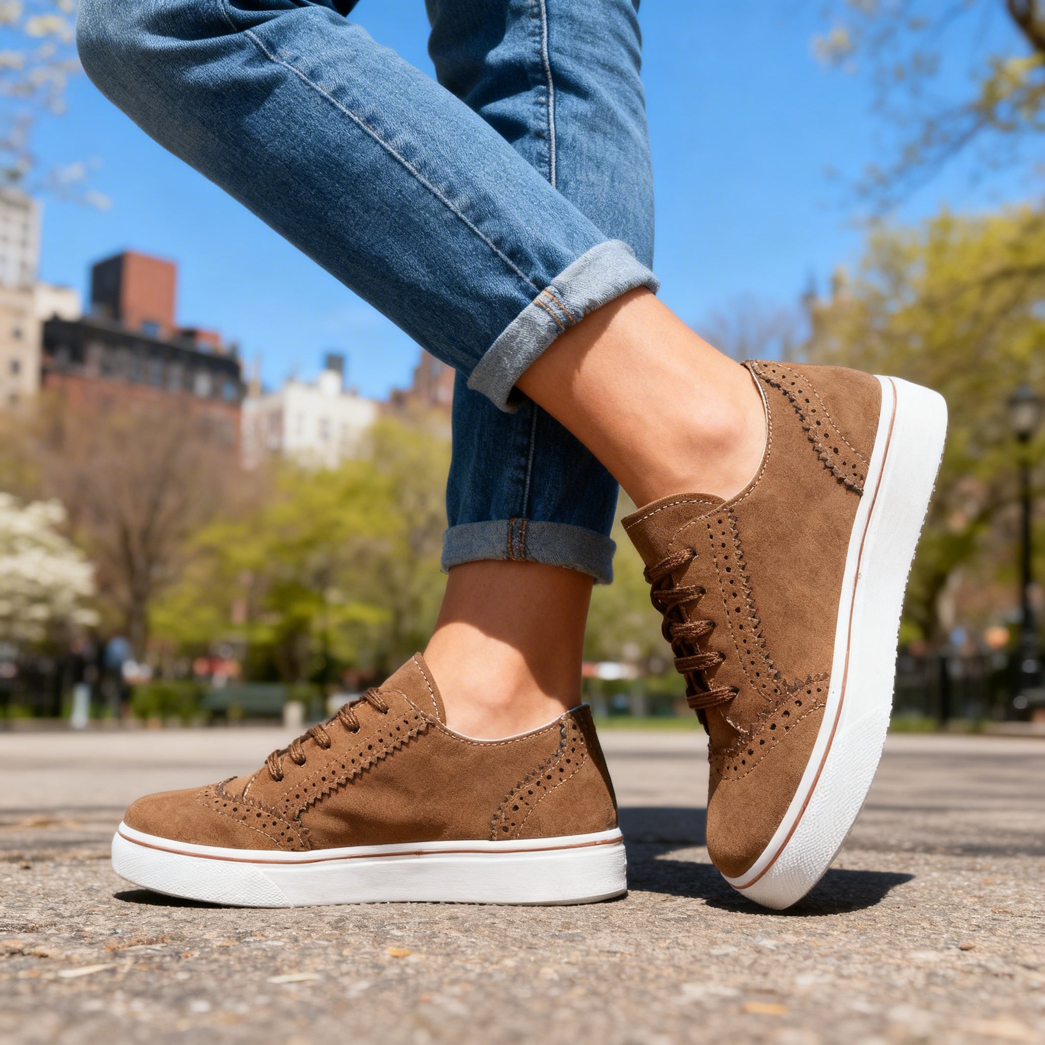 Lillian Brogue Sneakers