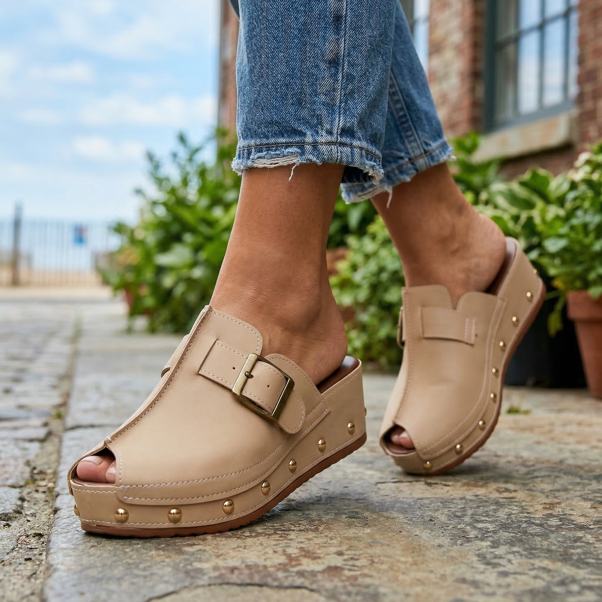 Melissa Platform Sandals
