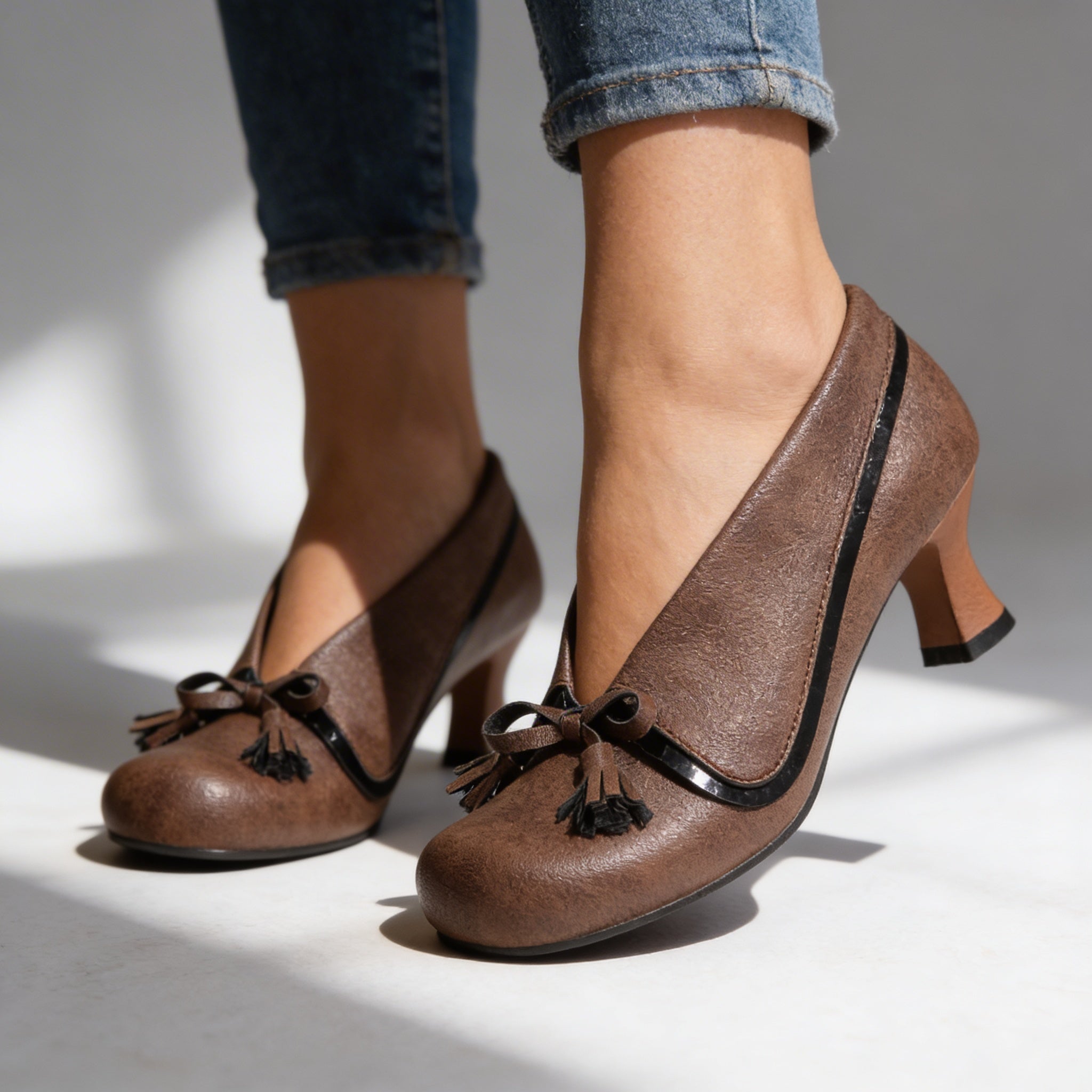 Juliana Collar Pumps