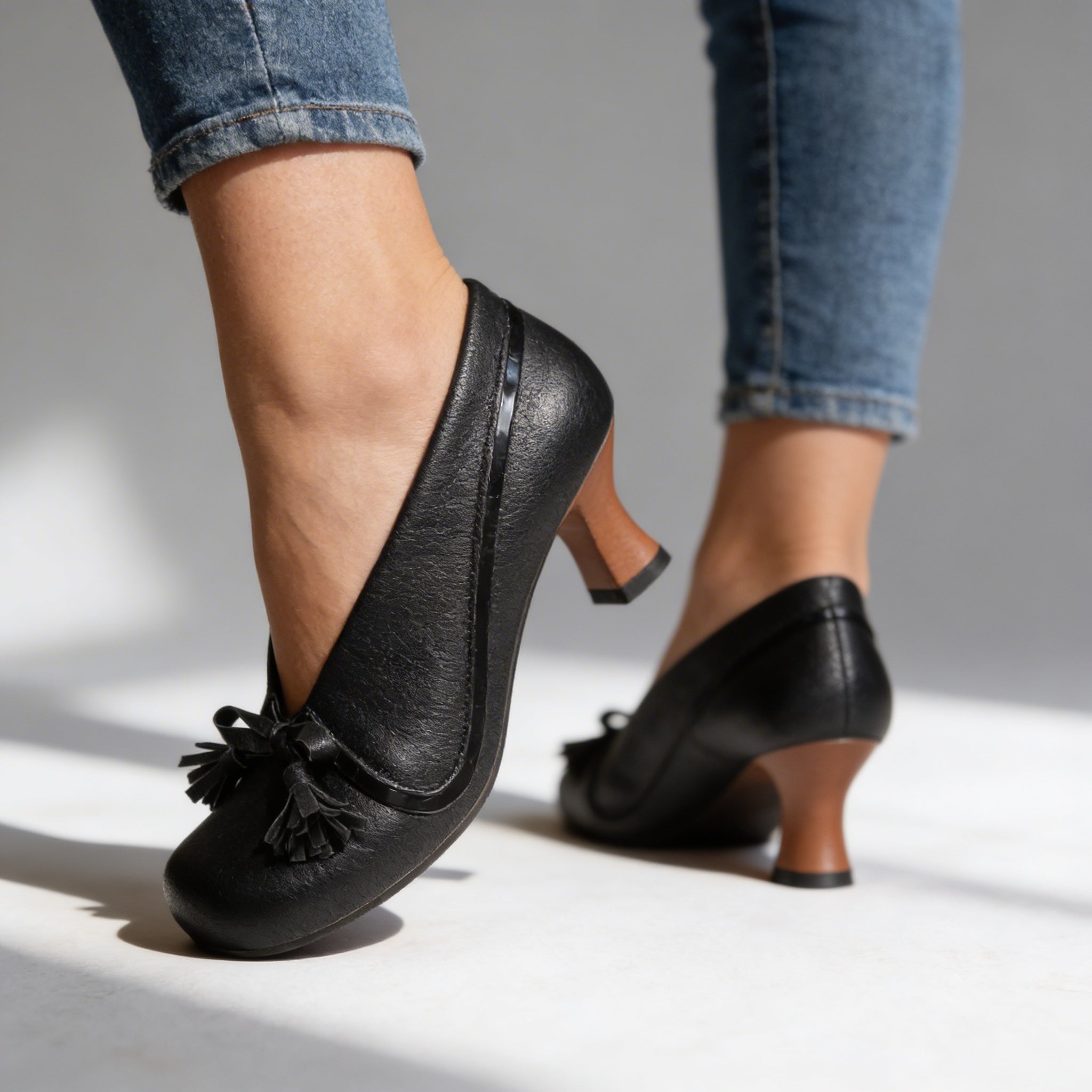 Juliana Collar Pumps