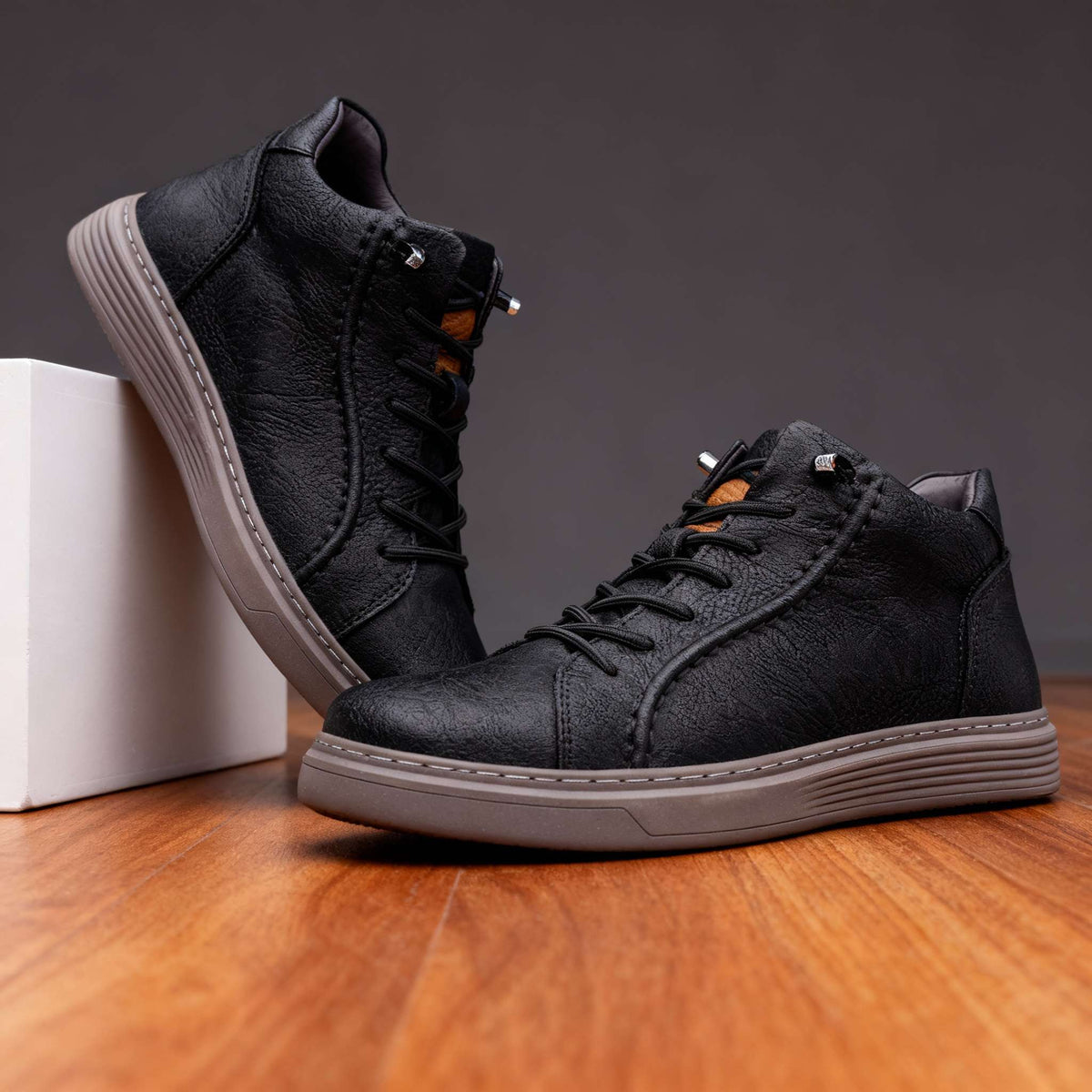 Dwayne | men's Ankle Sneakers  - By Qivii