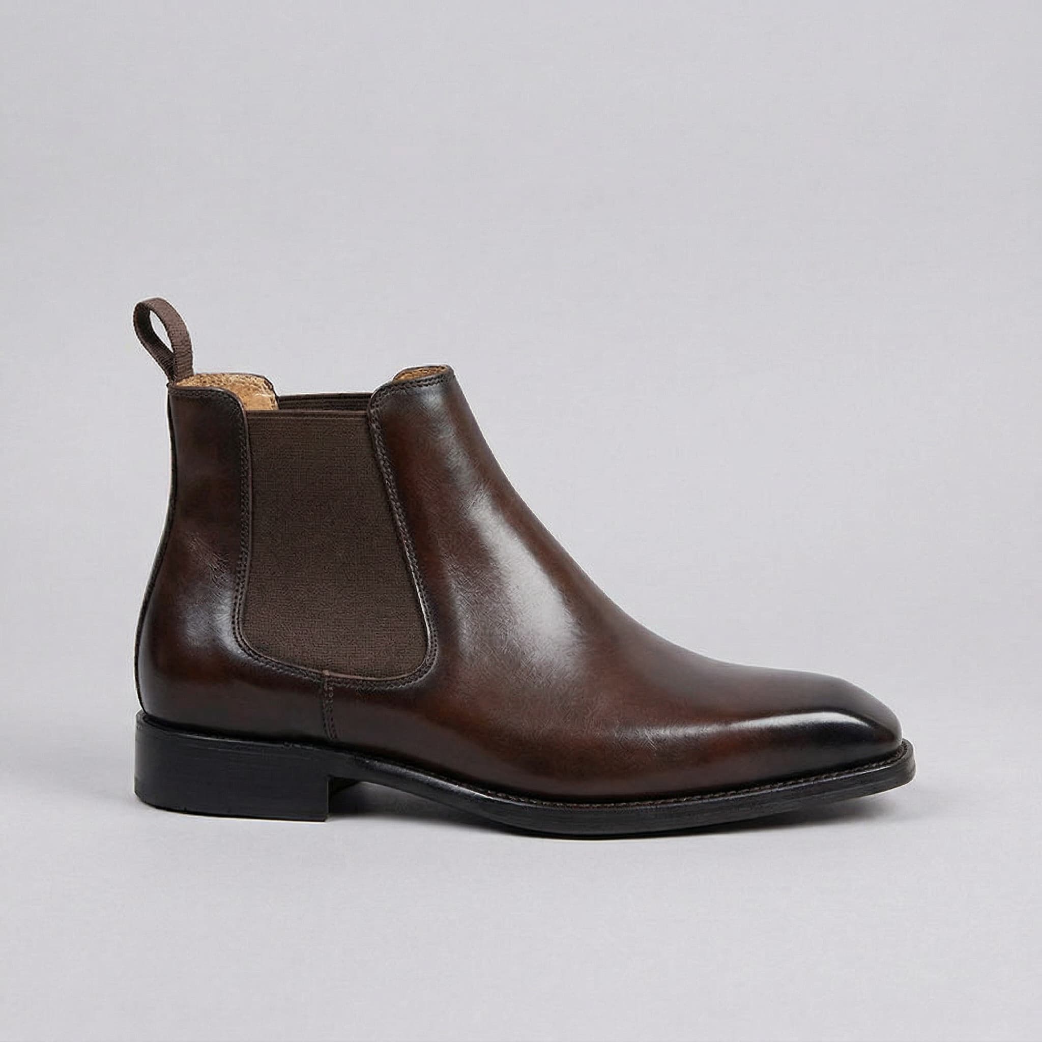 Dunmore Square-Toe Chelsea