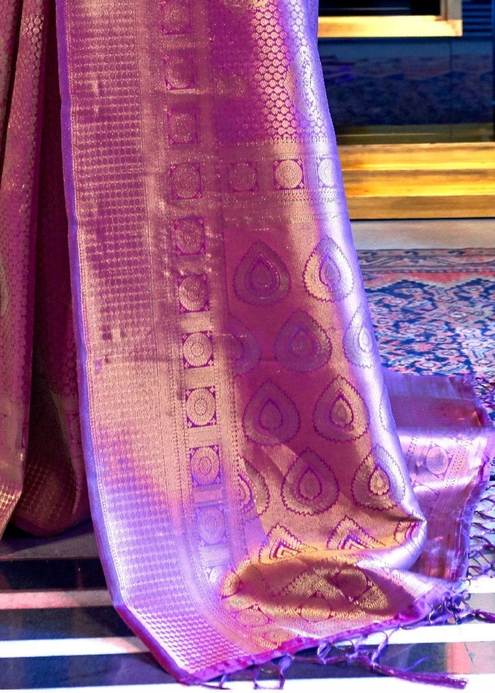 Golden Purple Kanjivaram Soft Woven Silk Saree : Top Pick | Stitched Blouse - qivii