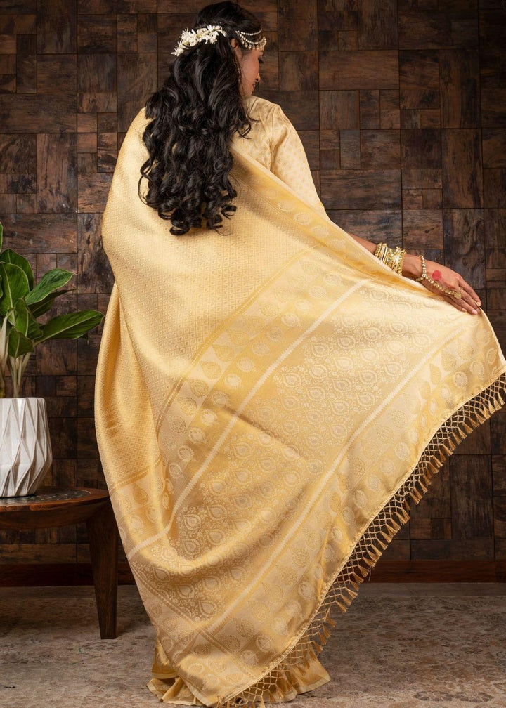 Golden Woven Kanjivaram Silk Saree - qivii