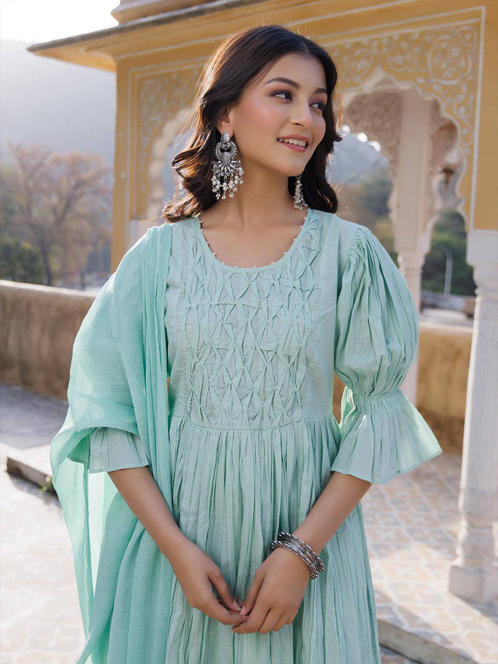 Gossamer Green Kurta Set - qivii