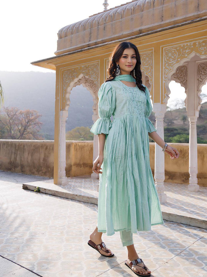 Gossamer Green Kurta Set - qivii