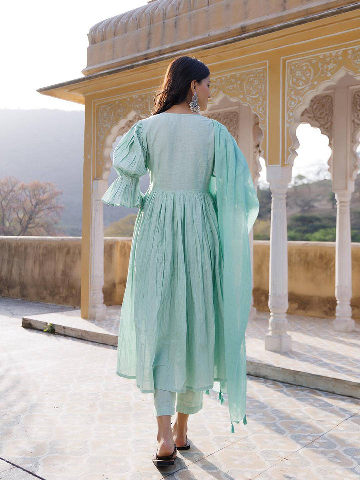 Gossamer Green Kurta Set - qivii