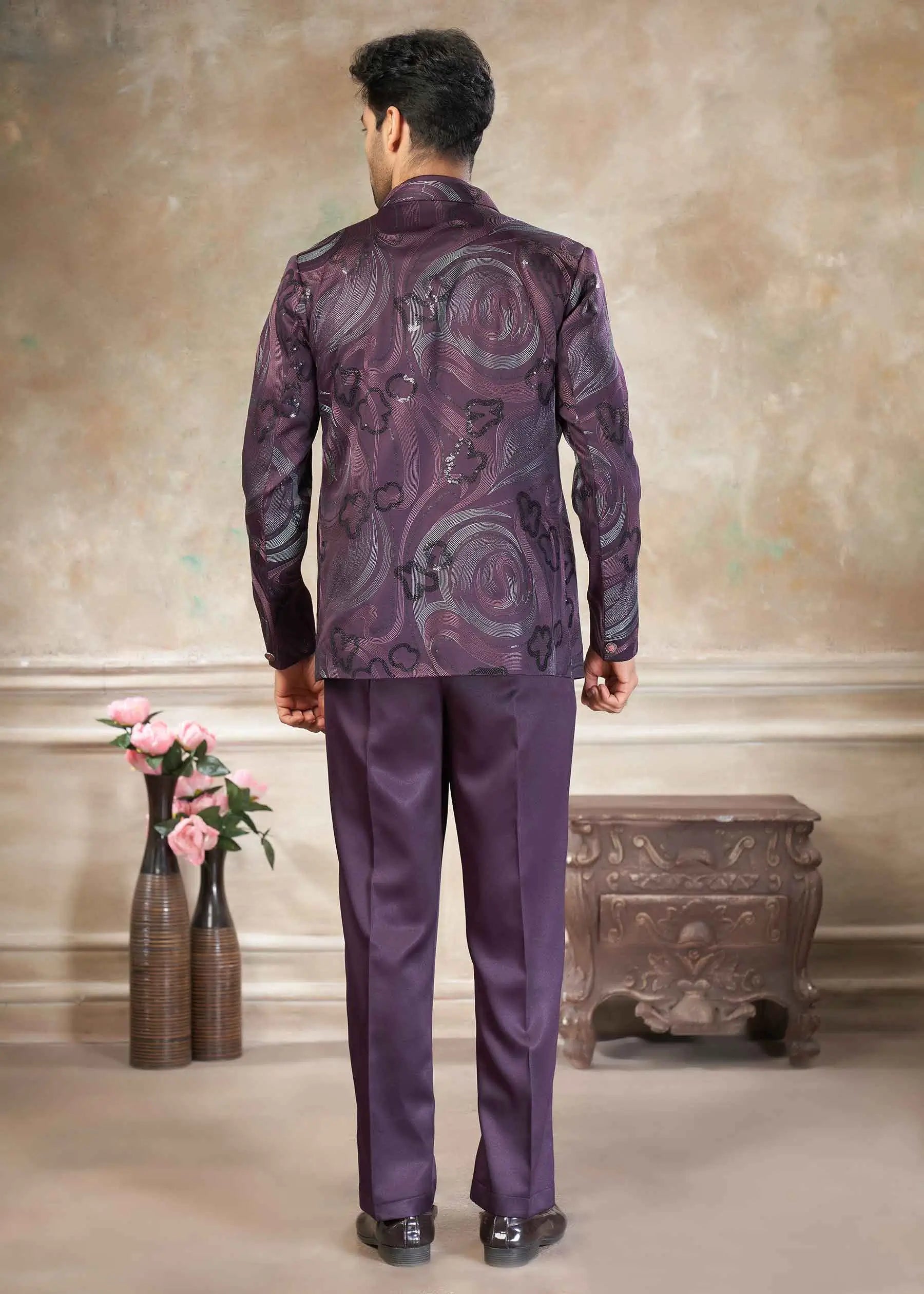 Plum purple Designer Embroidery Jodhpuri