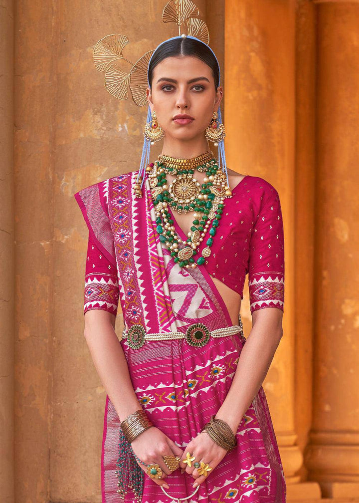 Hot Pink Designer Printed Silk Saree | Stitched Blouse - qivii