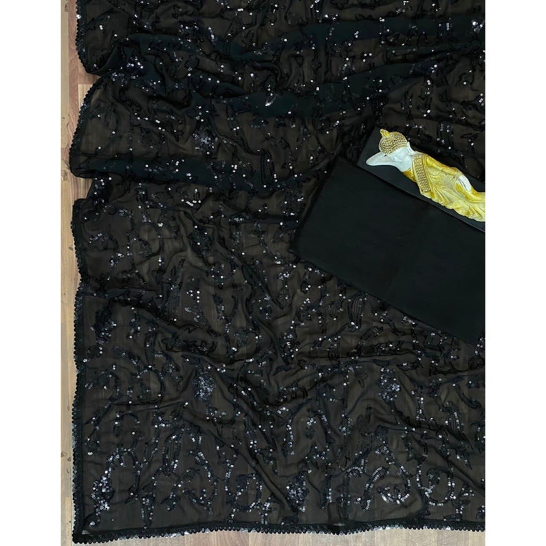  Stunning black designer saree for Indian weddings and receptions