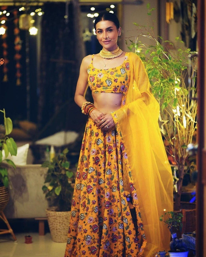 Bollywood Yellow designer Lehenga with thread sequins Work Blouse & dupatta bollywood indian lehnga choli readymade for woman wedding wear  - INSPIRED