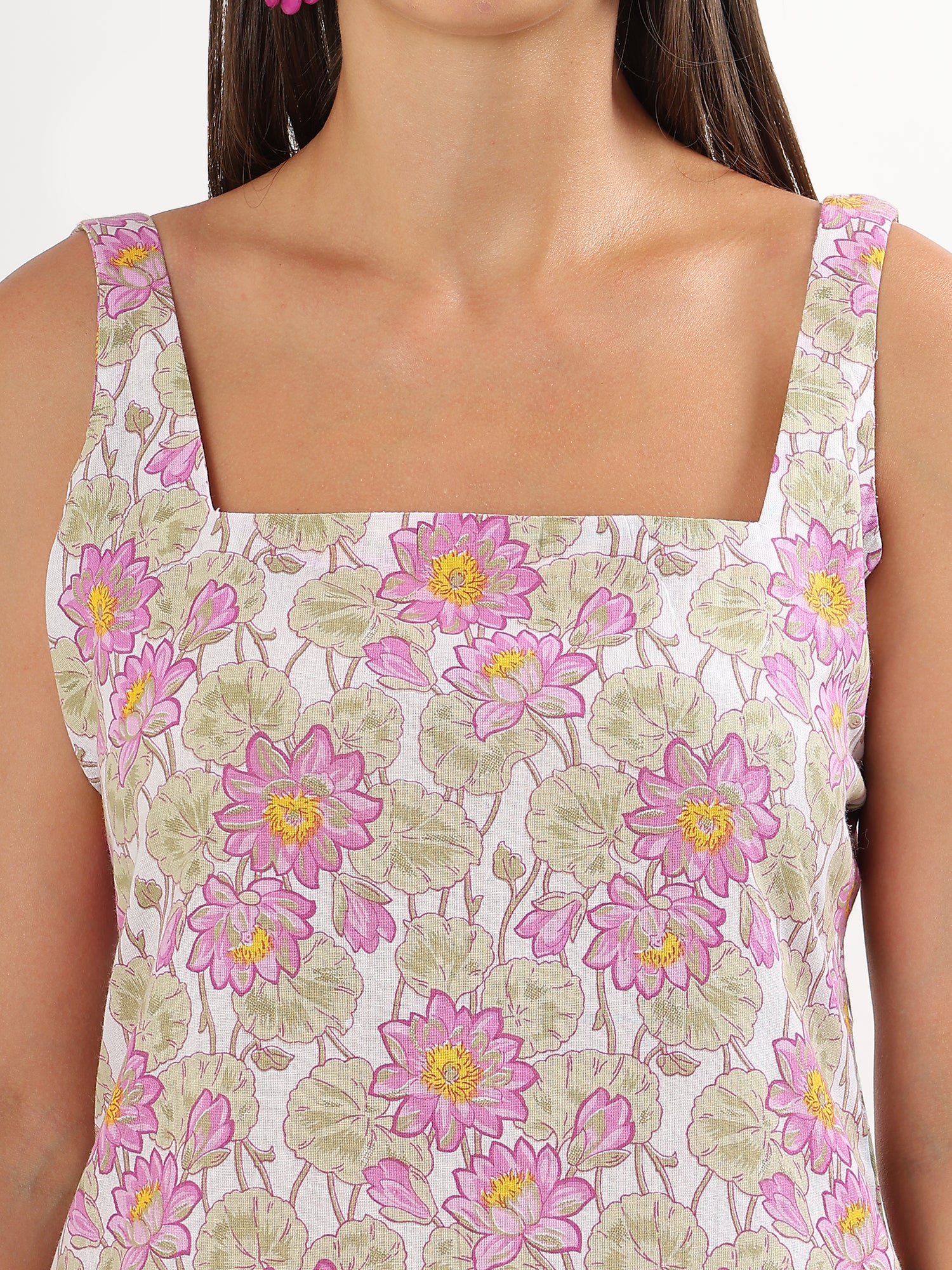 Pink Floral Short Kurta with Pant - qivii