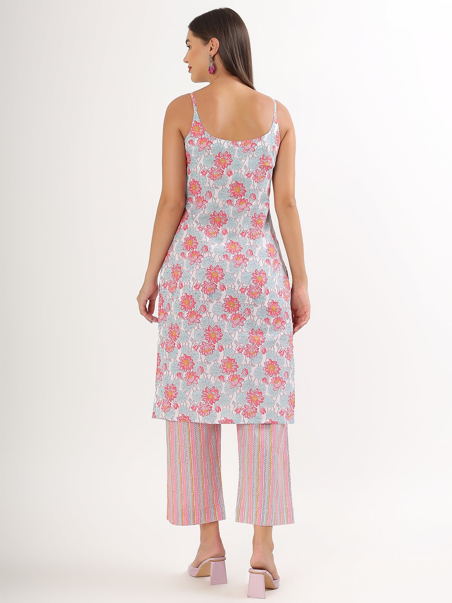 White Floral Short Kurta with Pant - qivii