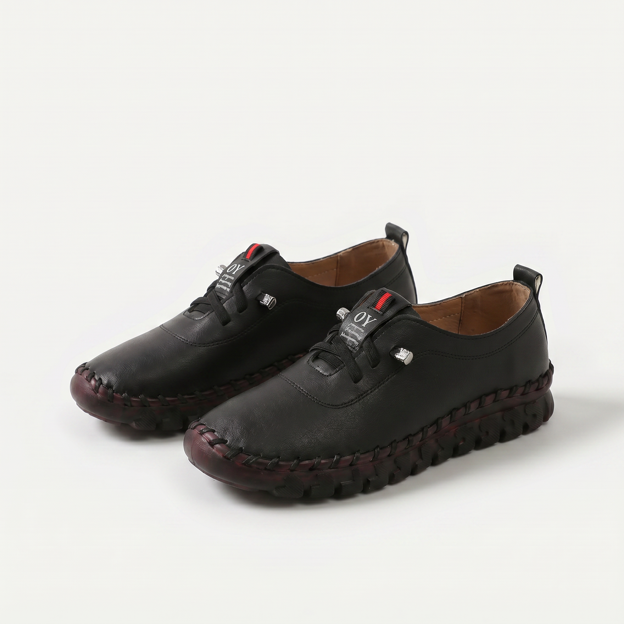 Inora - Freizeitschuhe mit rutschfester Sohle  - By Qivii