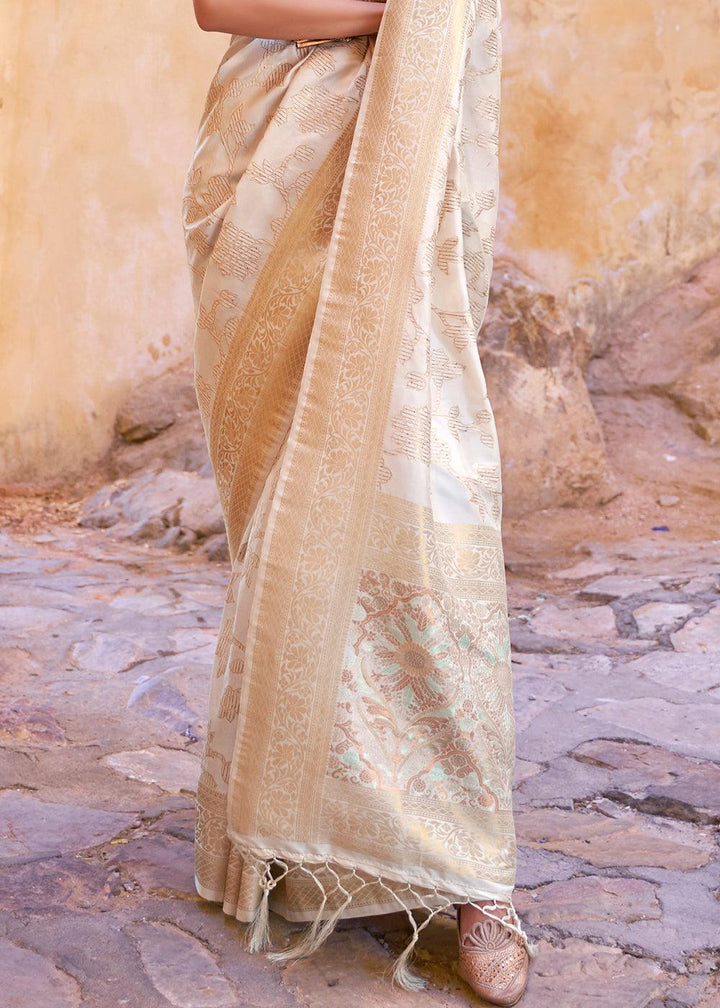 Ivory White Handloom Weave Soft Banarasi Silk Saree | Stitched Blouse - qivii