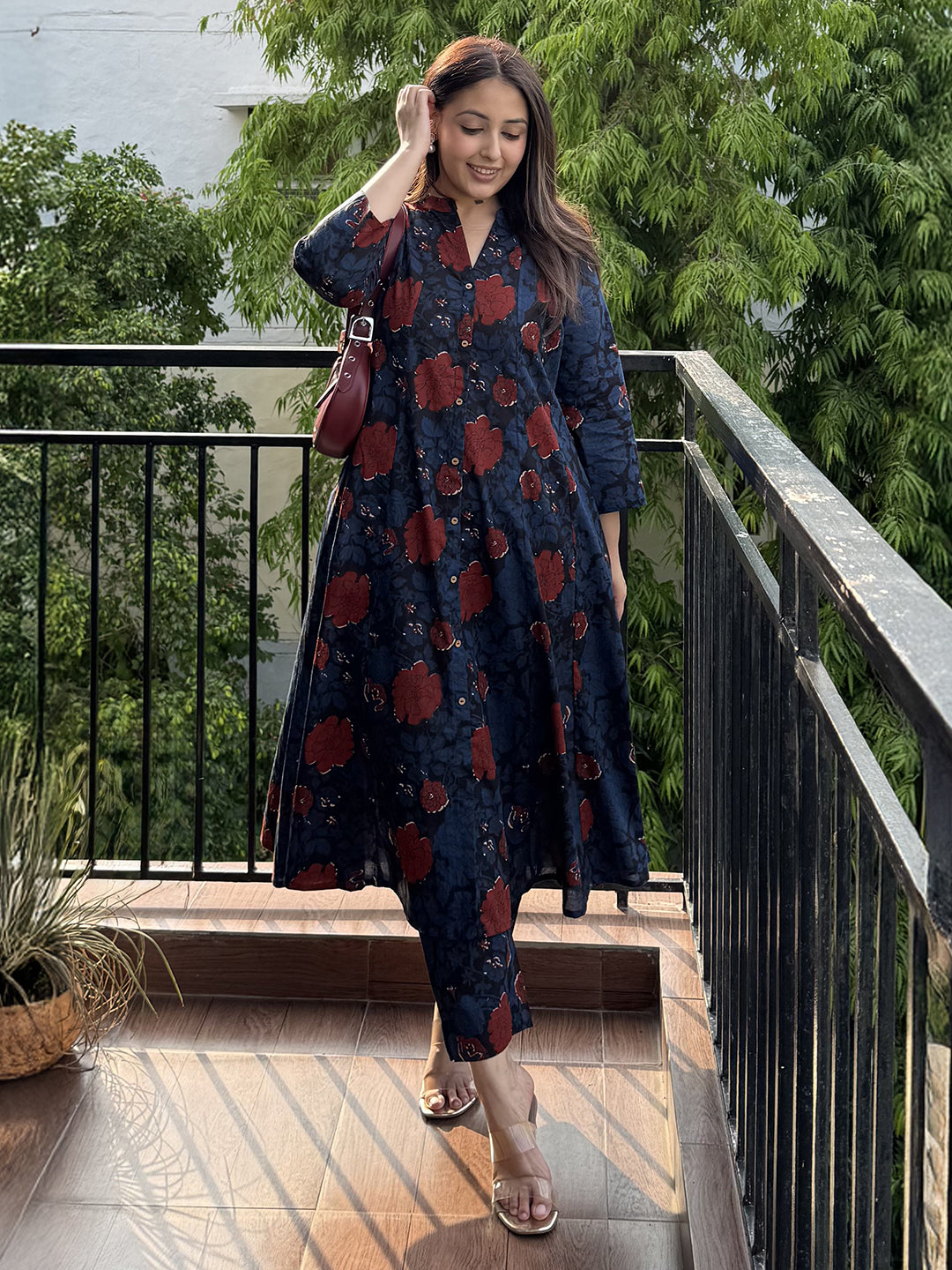 Navy Blue Pure Cotton Floral Printed A-line Kurta Pant Set - qivii