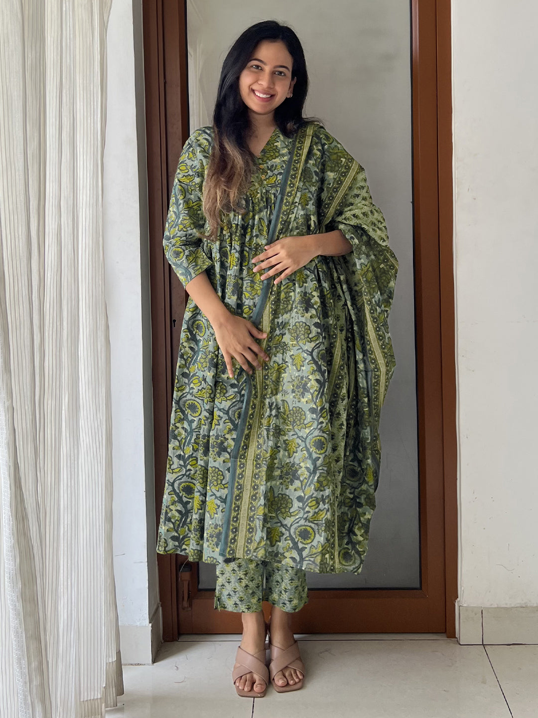 Sea Green Pure Cotton Floral Printed A-line Kurta Set - qivii