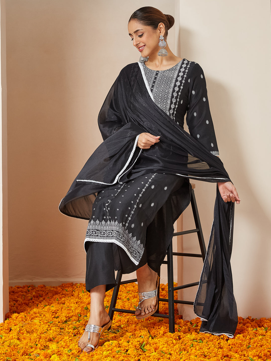 Janasya Women's Black Silk Blend Embellished Straight Kurta Set - qivii