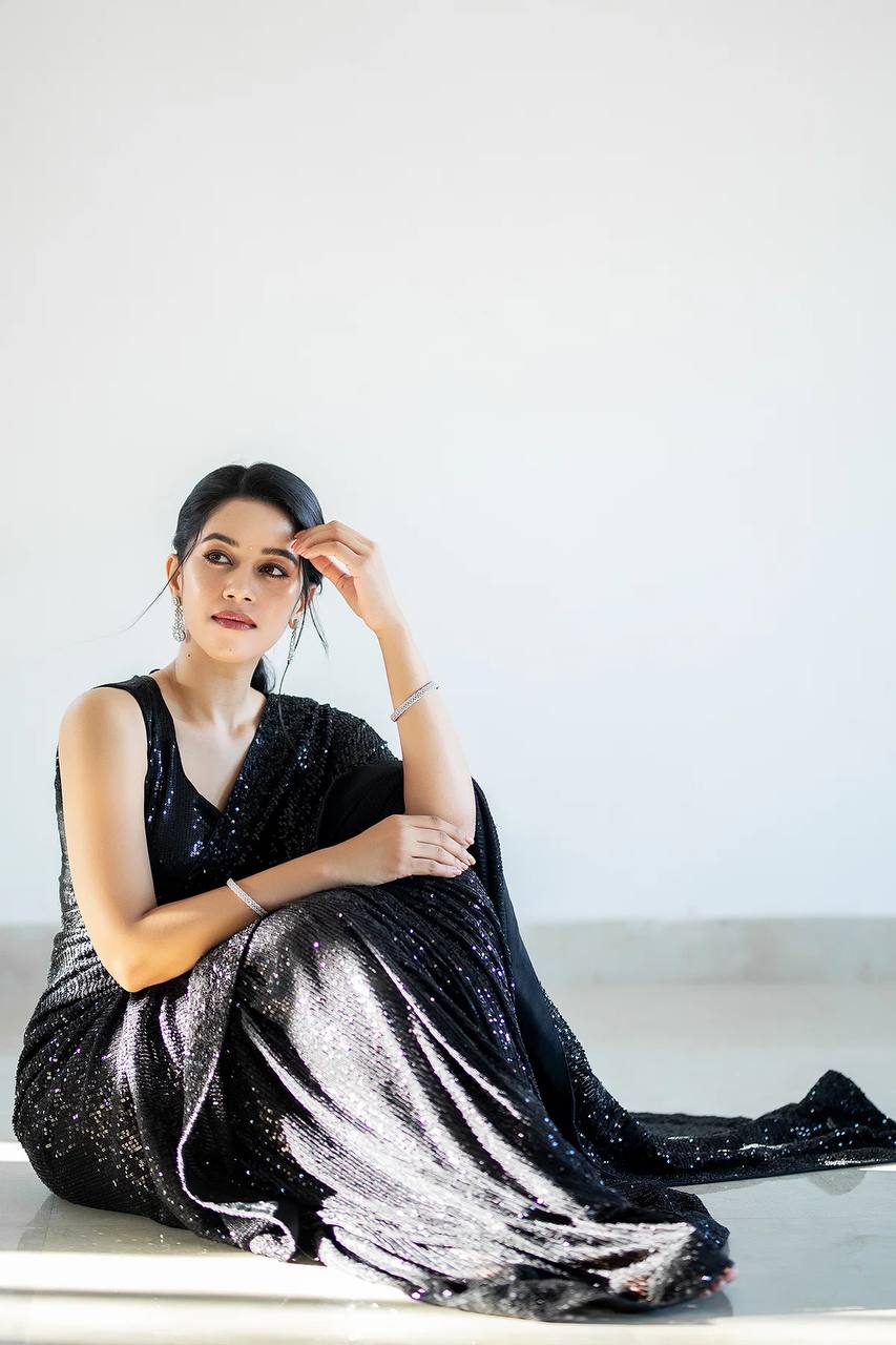 Black Georget saree with sequnece work + piping border - qivii