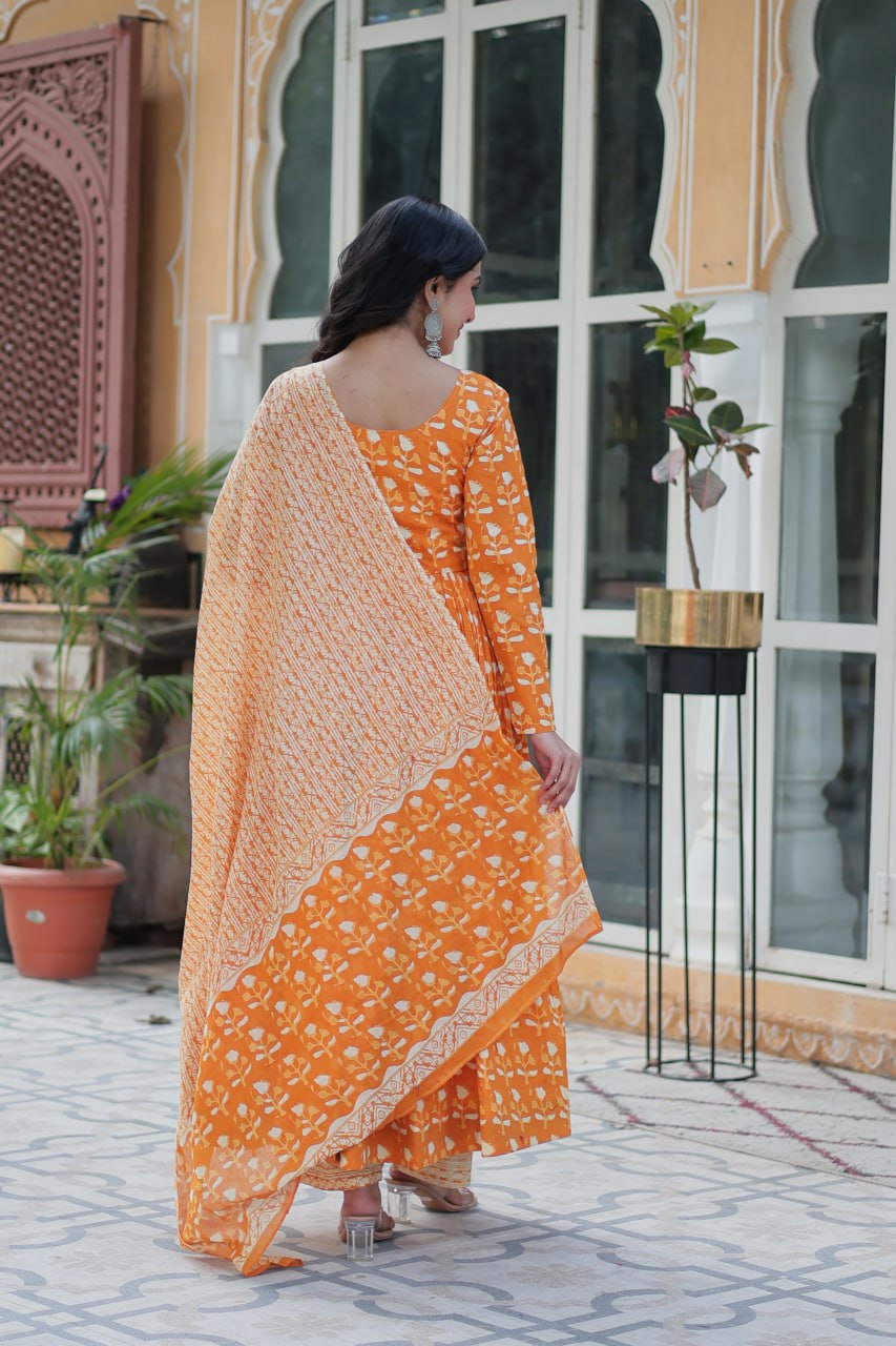 Orange Pure Cotton Fancy V Neck Anarkali Suit - qivii