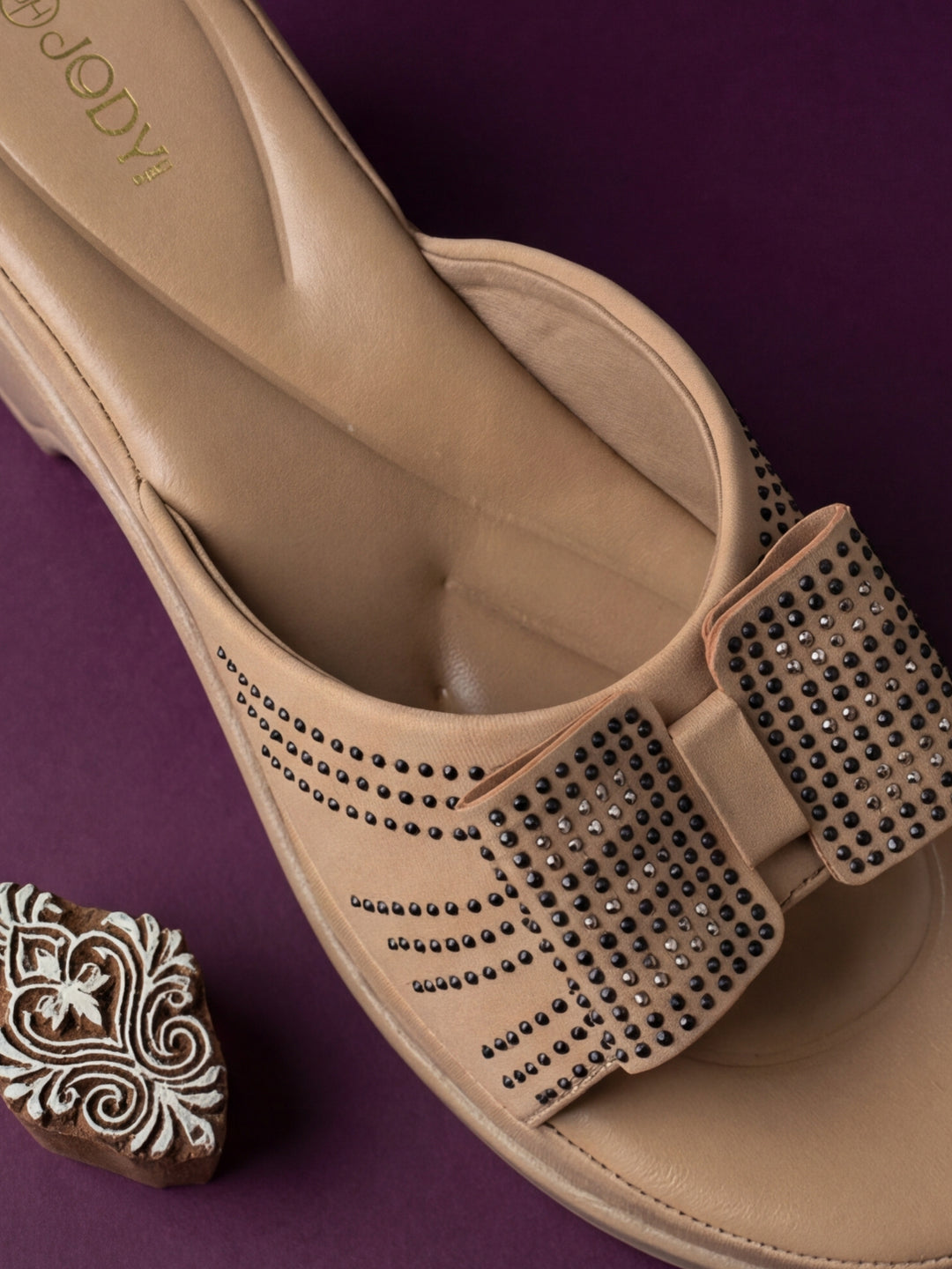 Raunaq Heels