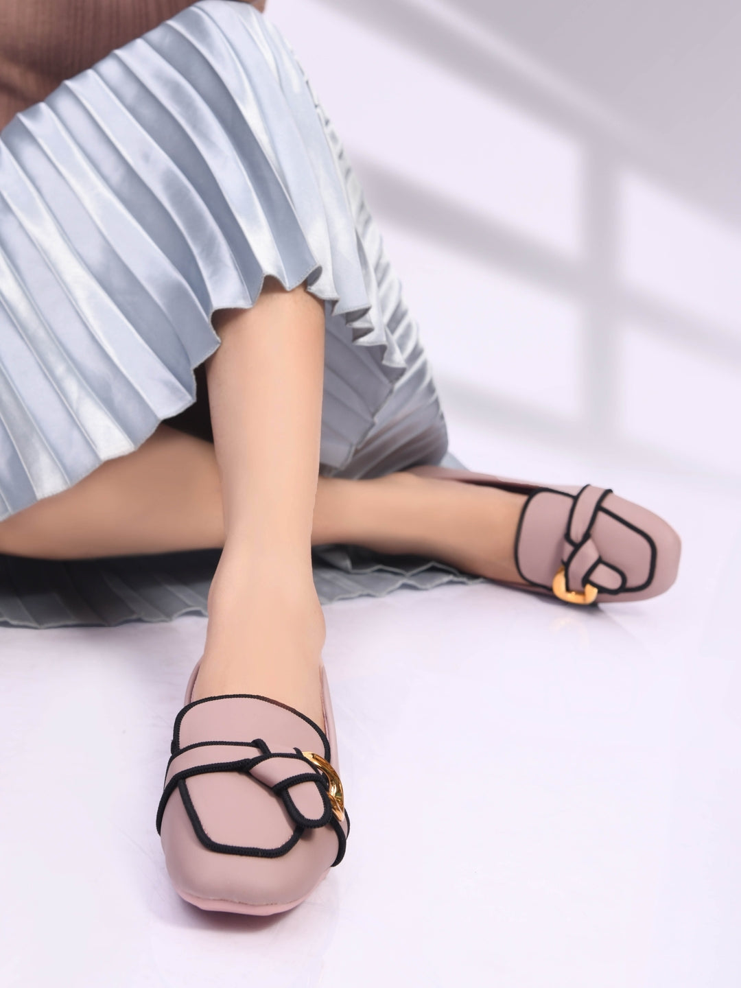 Sidra Loafers