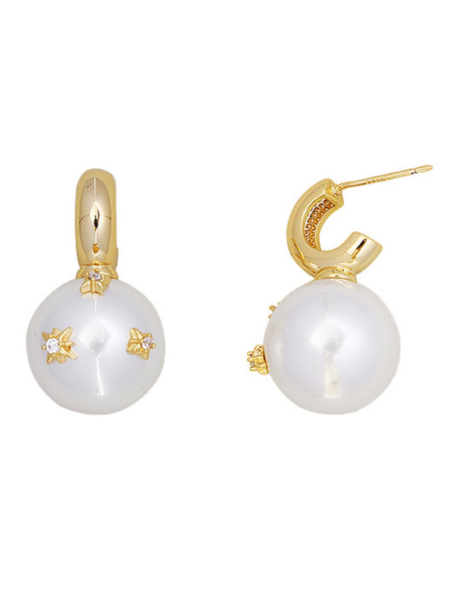 Vintage Pearl Earrings  - By Qivii